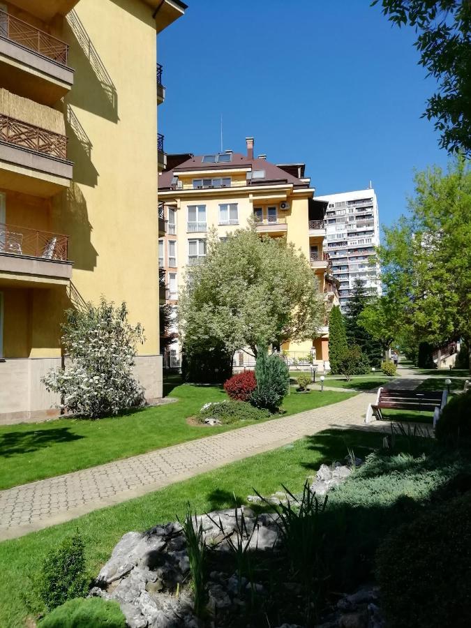 Aparthouse Borovo Sofia Bagian luar foto